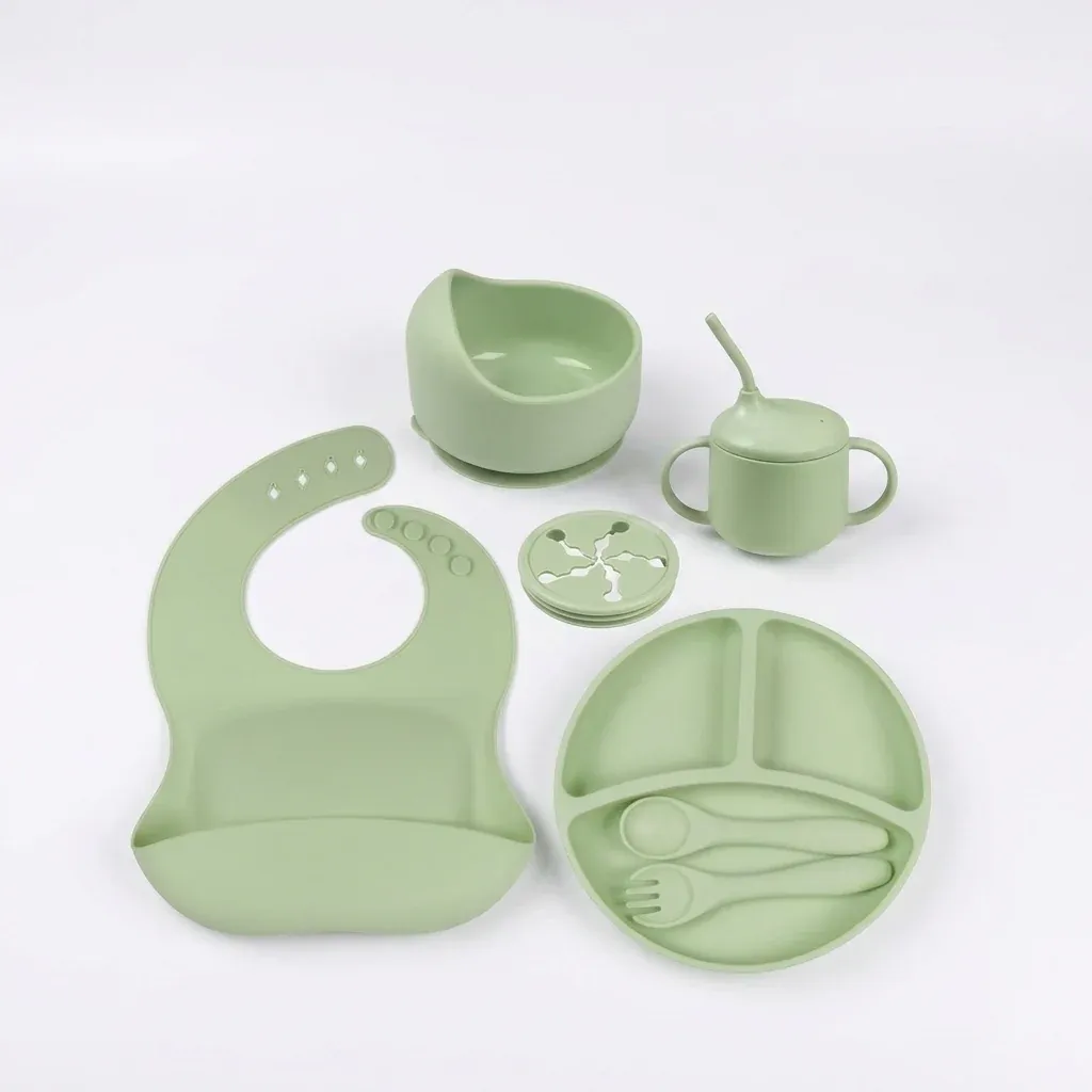 5 Pieces Silicone Baby Feeding Set