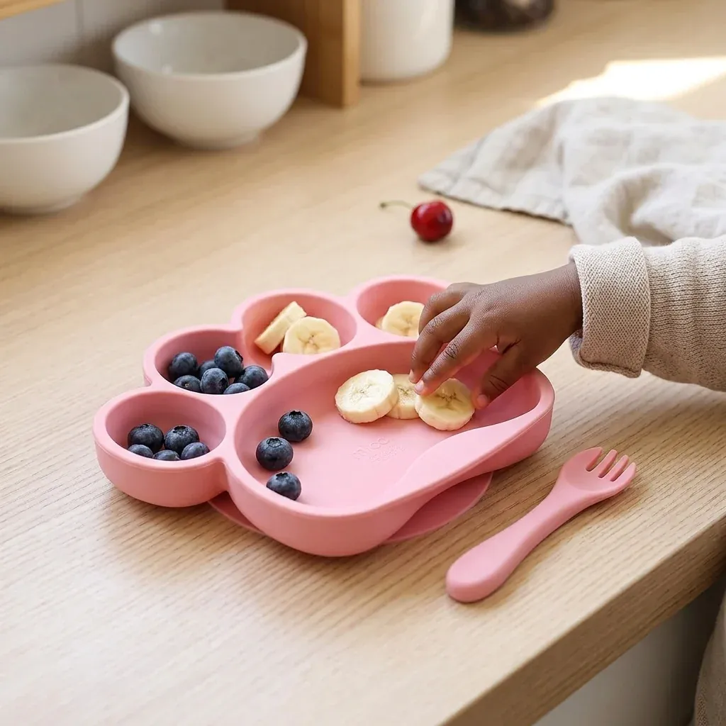 Bear Paw Shape Silicone Baby Feeding Plate Set